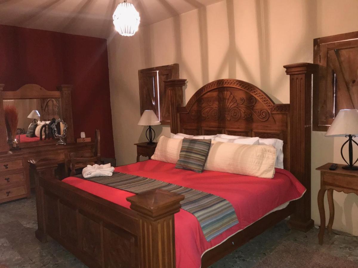 King Room,1303251886:JPEG