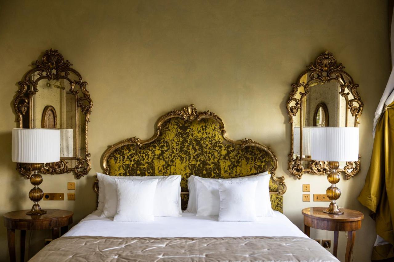 Deluxe Double or Twin Room Lake View