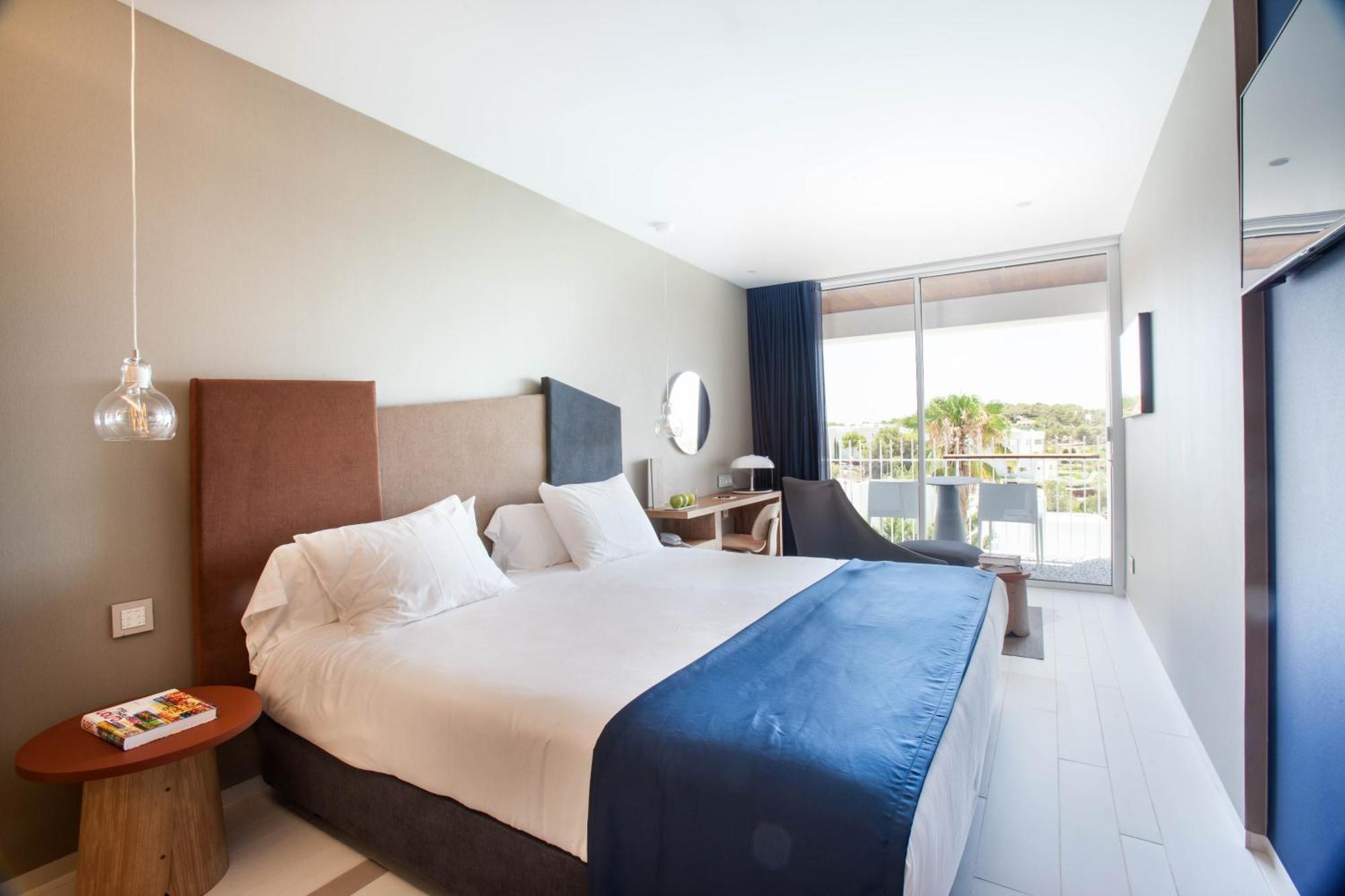 Standard Double Room,1306958488:JPEG