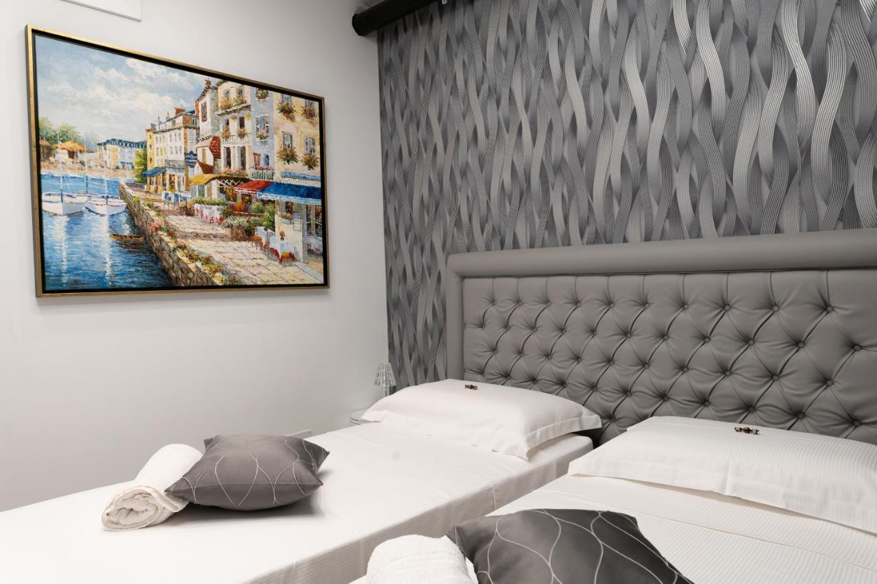Double Room,1249510963:JPEG