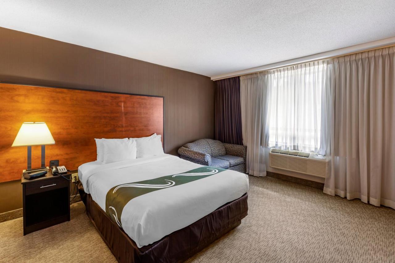 Chambre Lit Queen-Size avec Canapé-Lit - Non-Fumeurs
