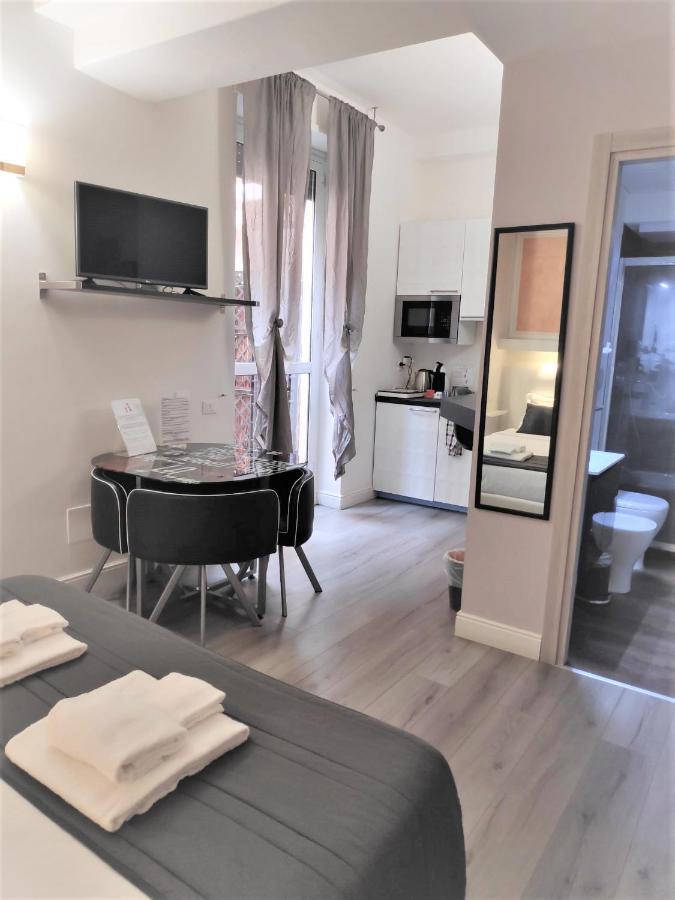 Double Room Patio
