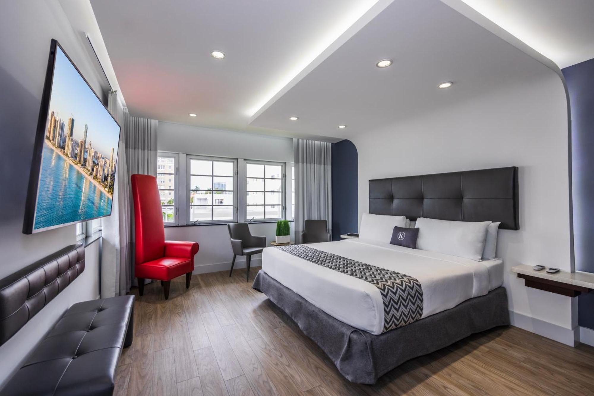 Superior King Room