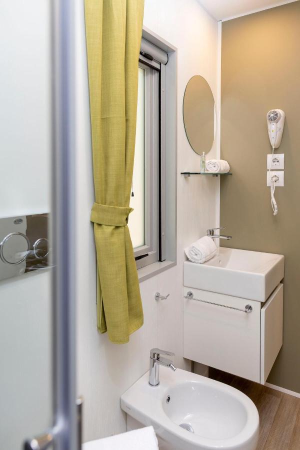 Family Bungalow,1314018274:JPEG