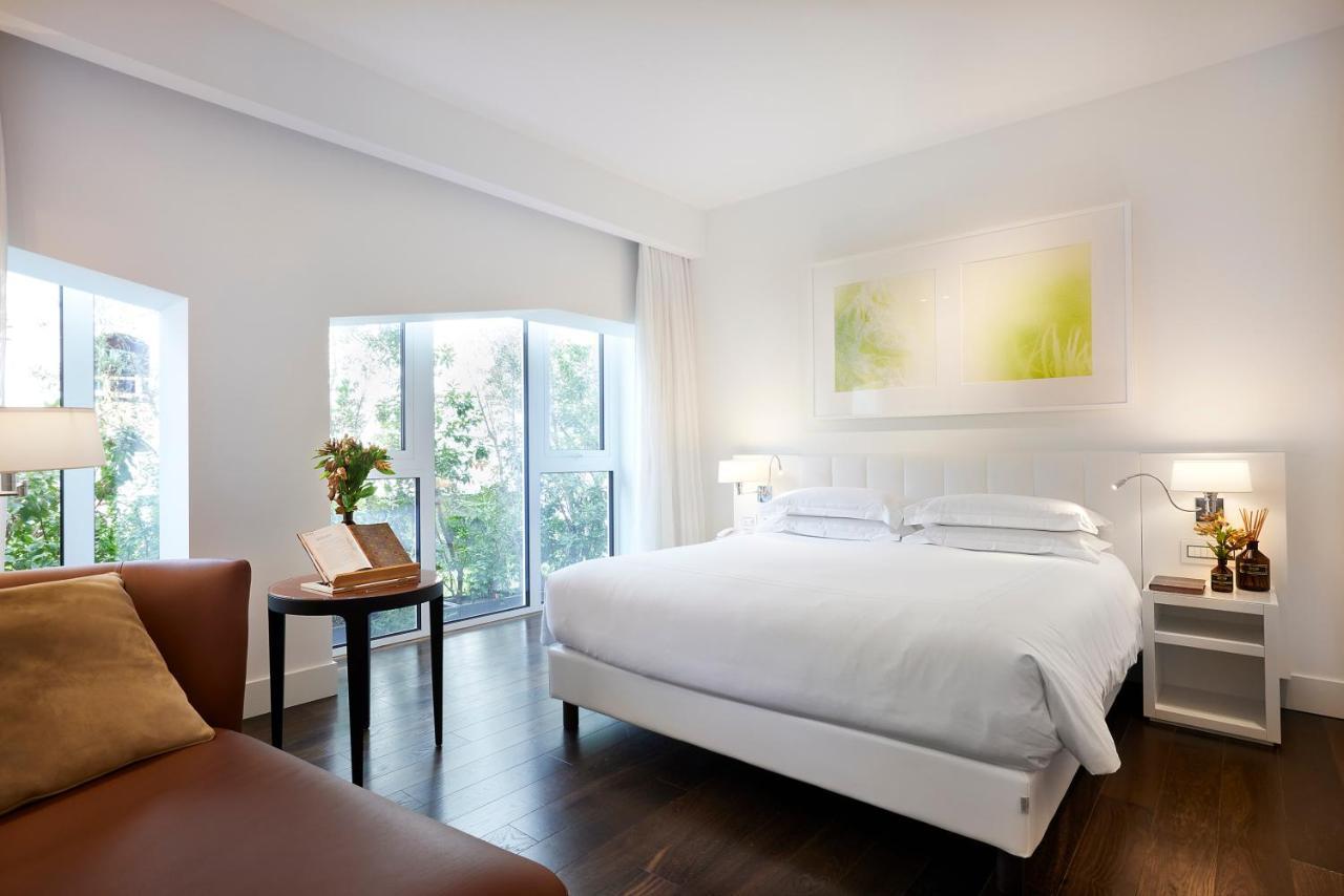 2 Doppelzimmer mit Verbindungstür