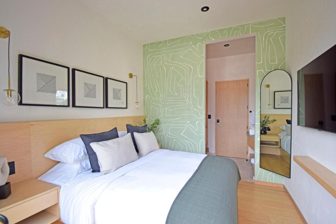Standard Double Room,1321292317:JPEG