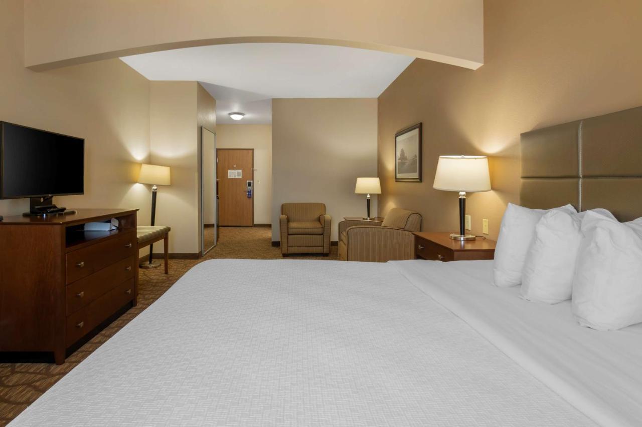 King Room - Non-Smoking