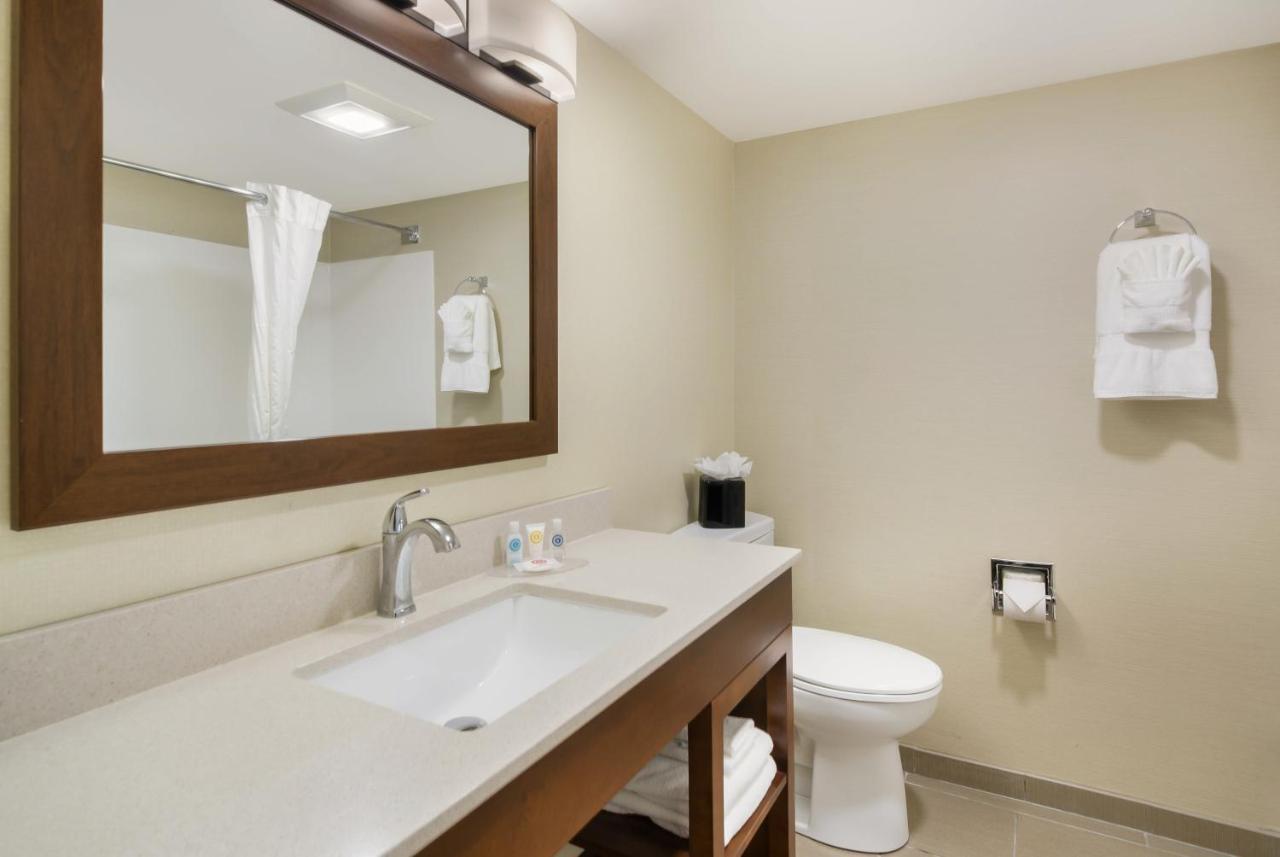 Double Room Two Double Beds Non-Smoking