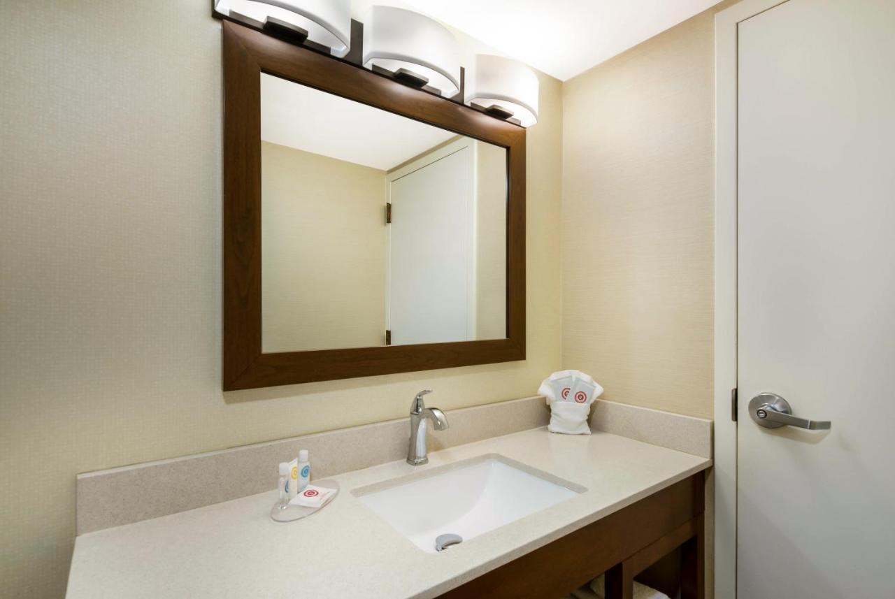 Double Room Two Double Beds Non-Smoking