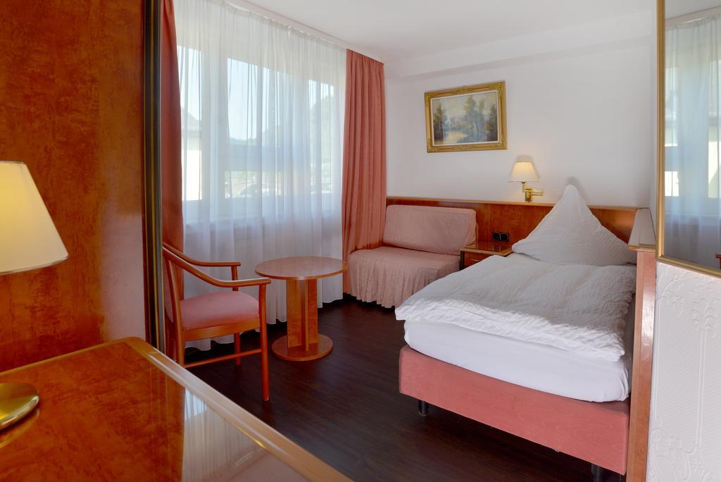 Standard Single Room,1671873759:JPEG