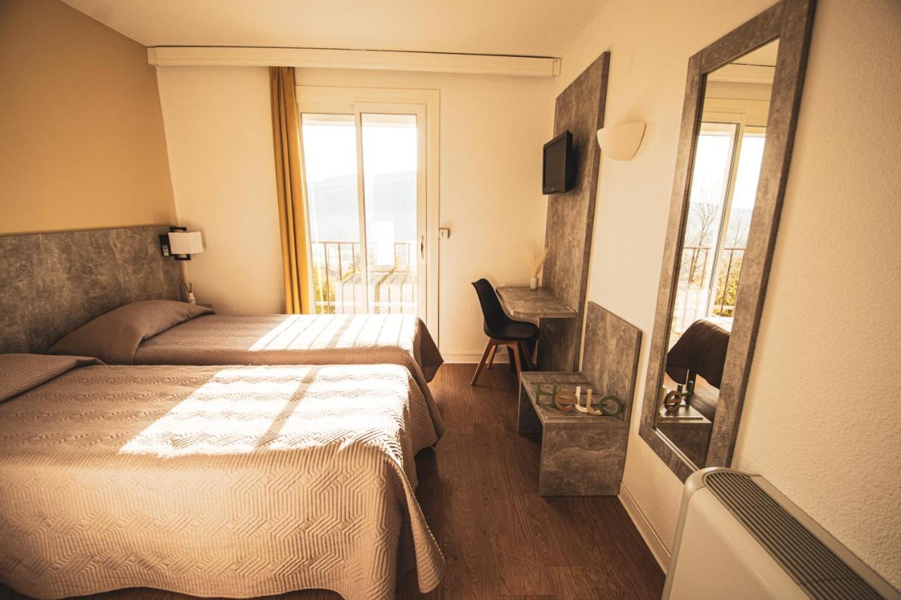 Superior Twin Room,1327457624:JPEG