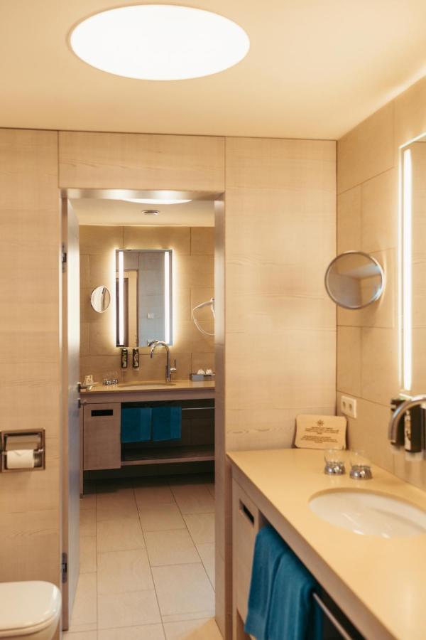 Penthouse Suite