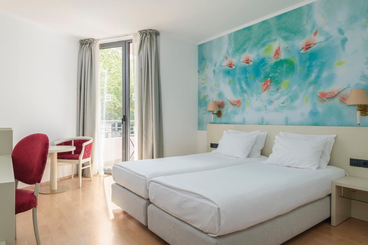 Quarto Duplo ou Twin com Vista Jardim