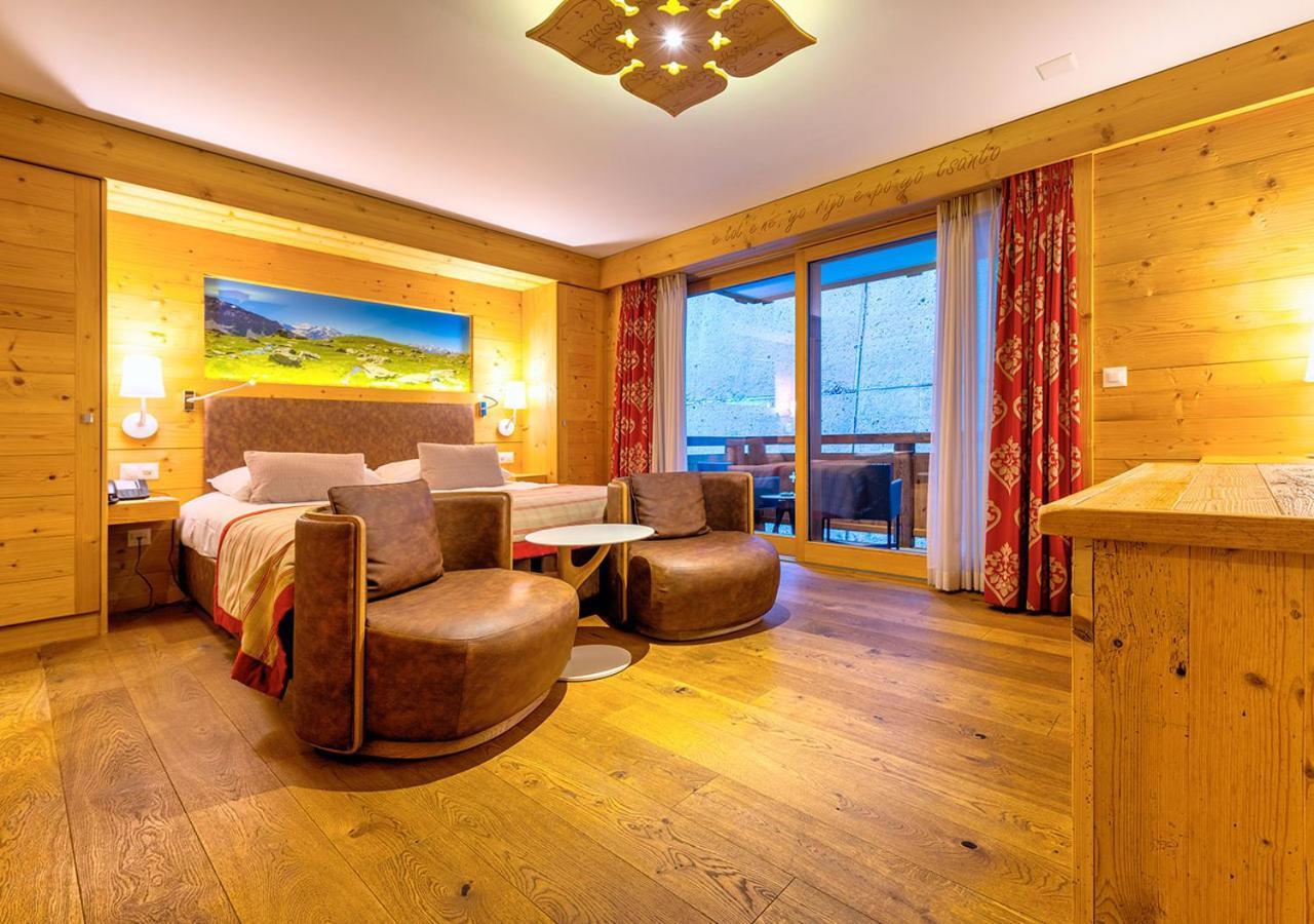 Cosy Room Without View