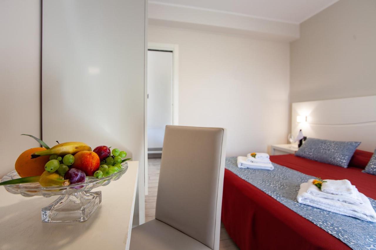 Classic Double Room,1330417196:JPEG