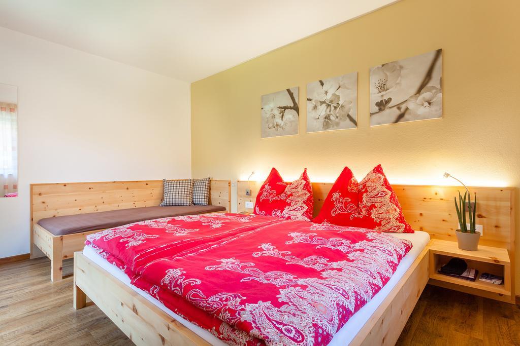 One-Bedroom Apartment,133286184:JPEG