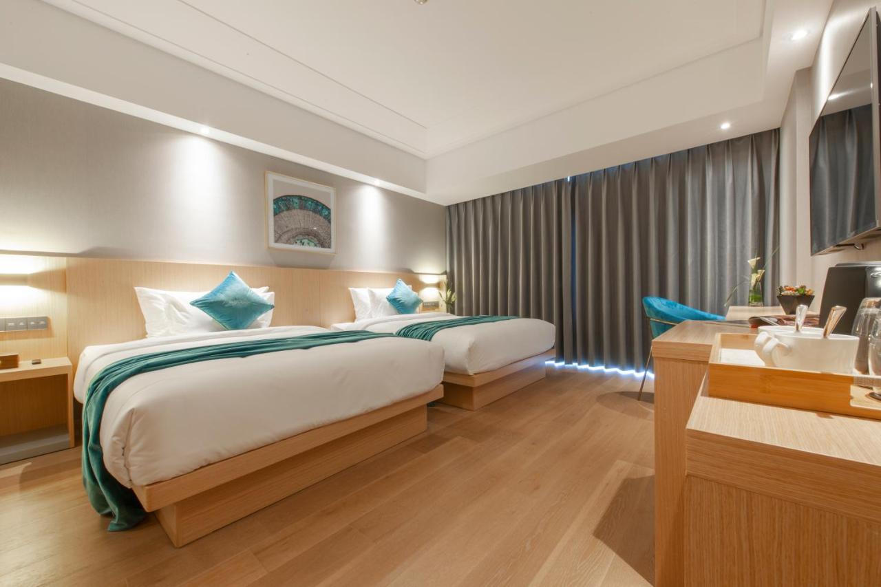 Small Twin Room