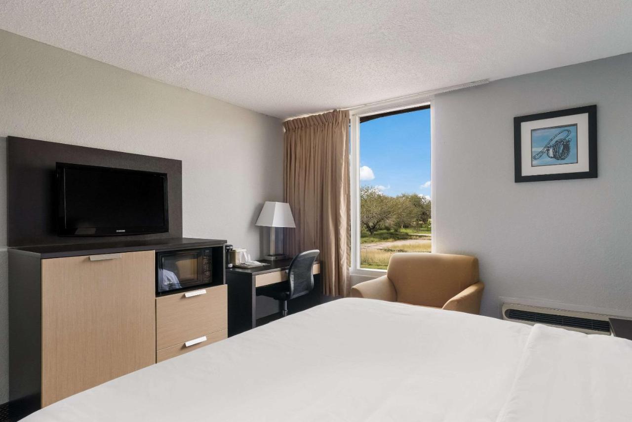 Single Room - Disability Access