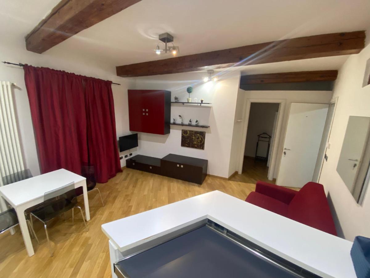 Appartamento con 1 Camera da Letto e Balcone