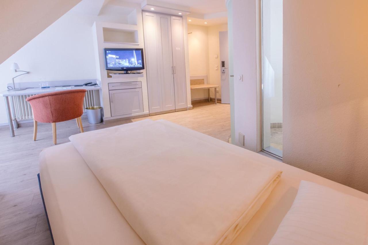 Budget Single Room