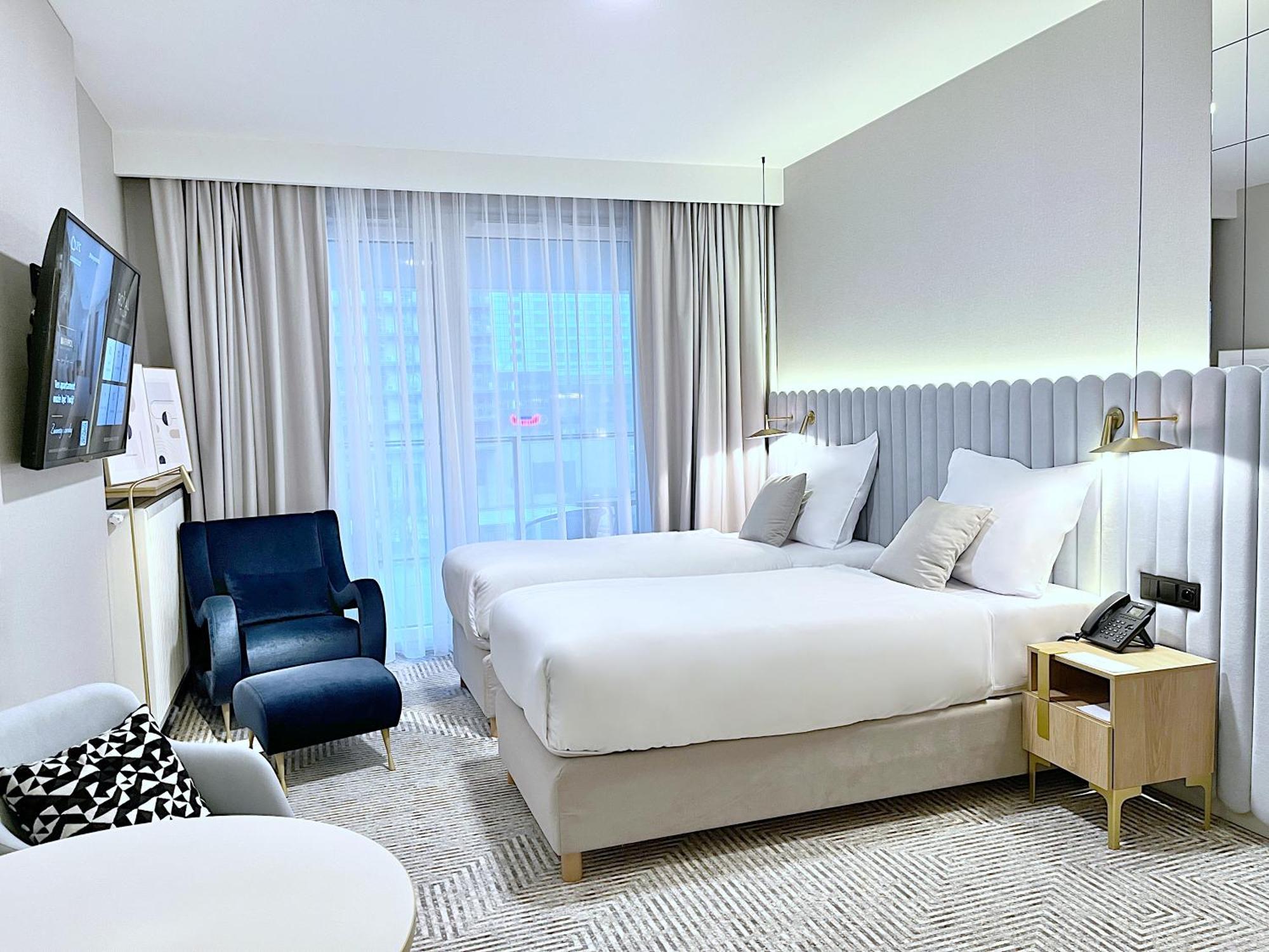 Standard Room 2 Single Beds With Balcony