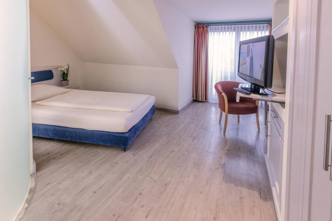 Budget Single Room