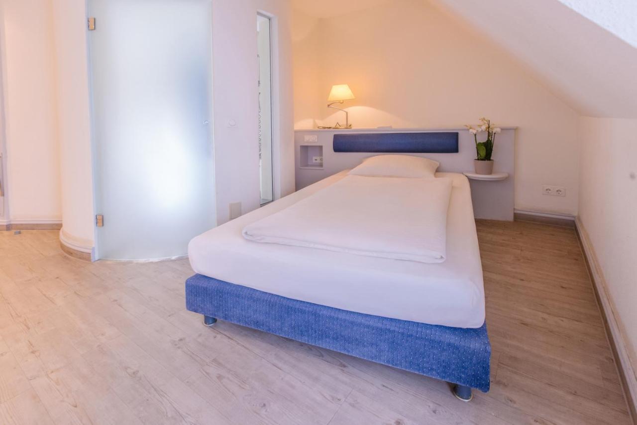 Budget Single Room