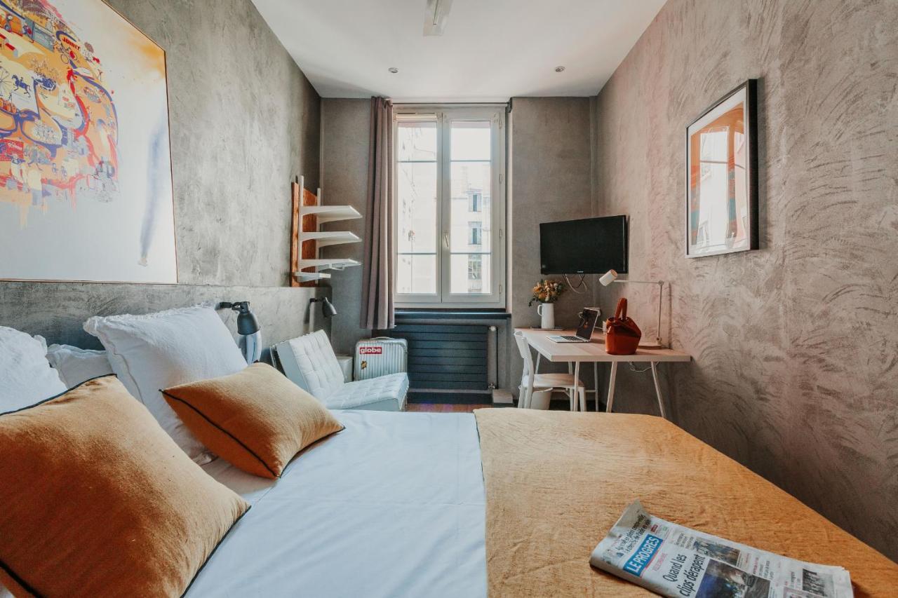 Double Room,1444666441:JPEG