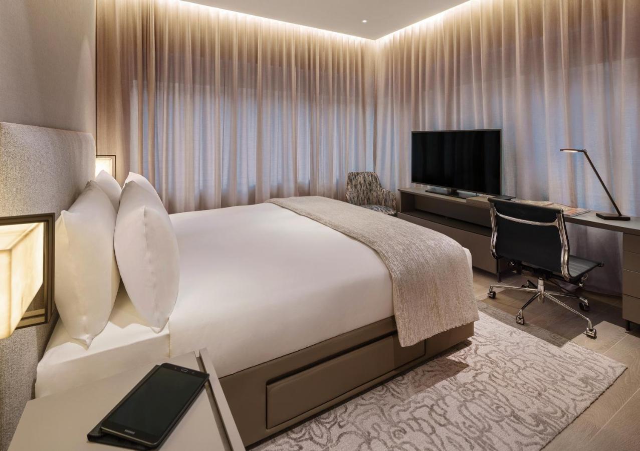 One-Bedroom Executive,1454202640:JPEG
