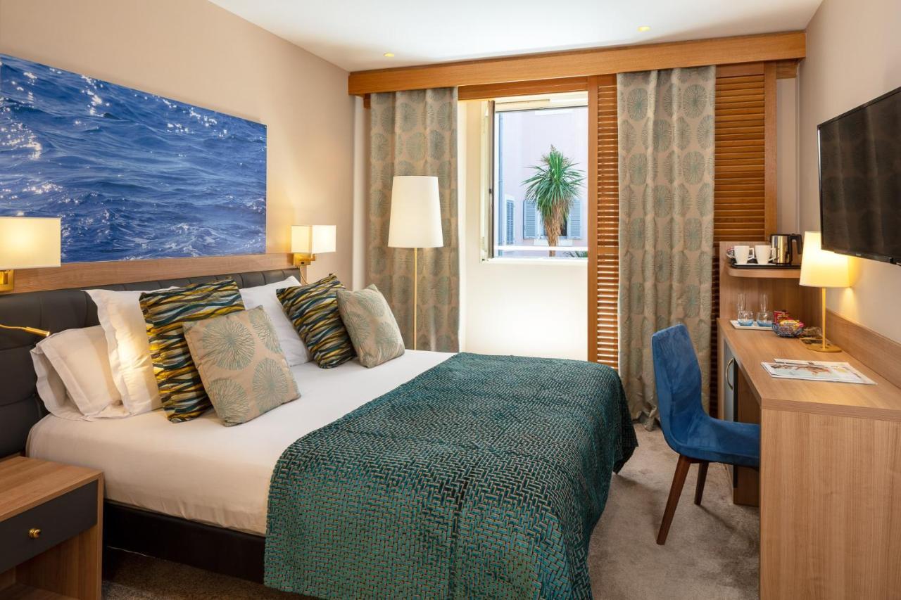 Privilege Room with Patio View