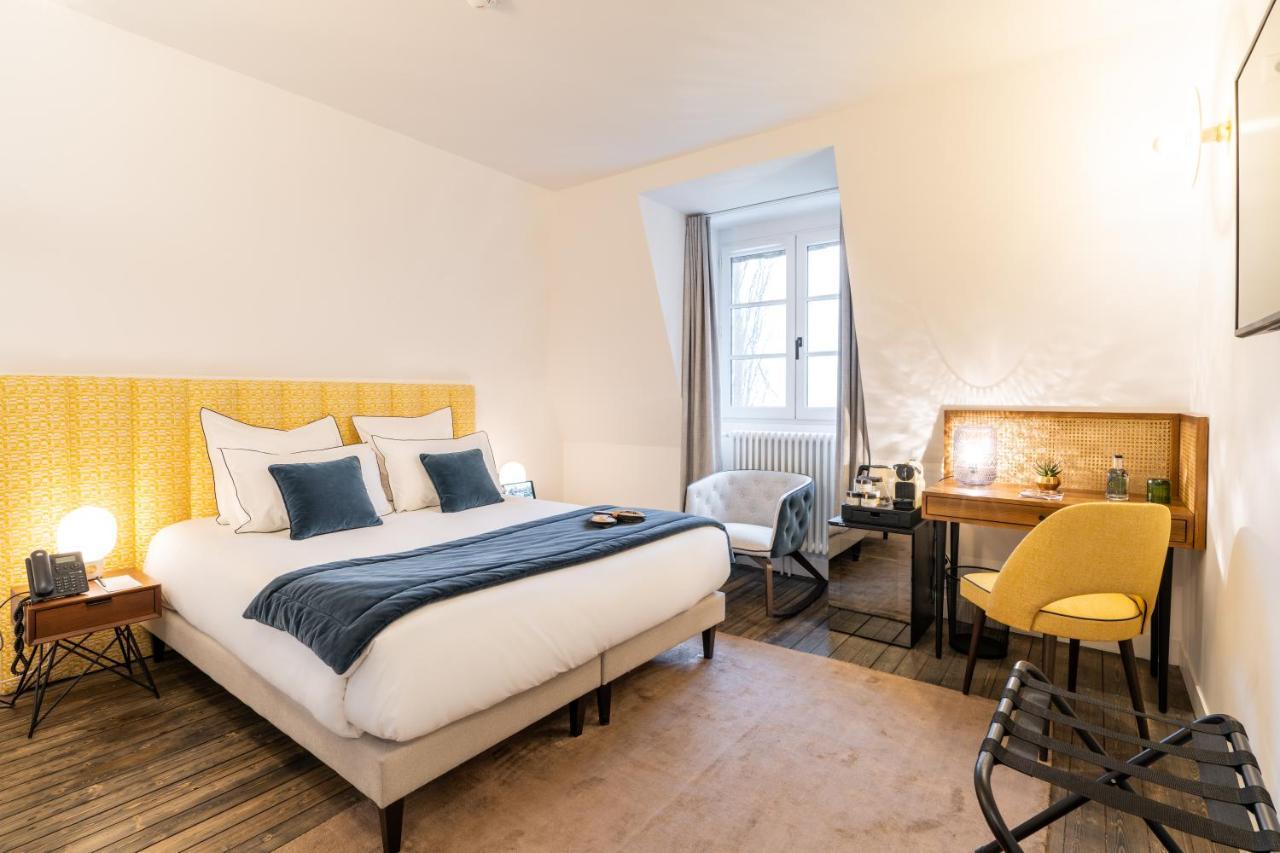 Cuty Room