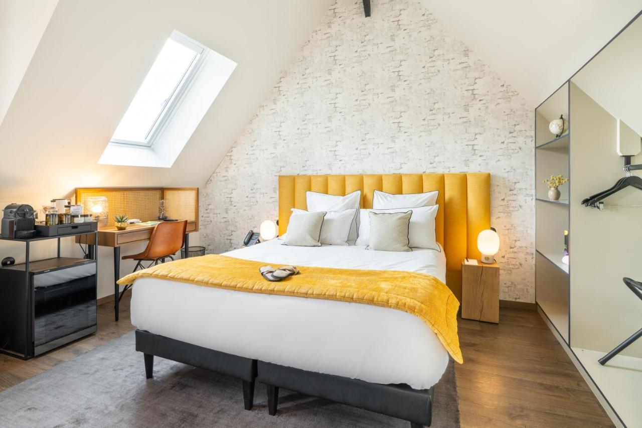 Cuty Room