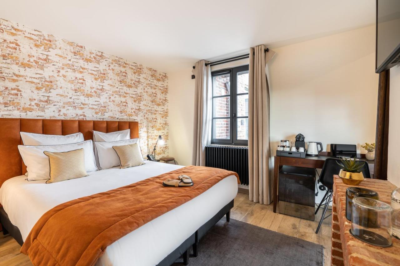 Cuty Room