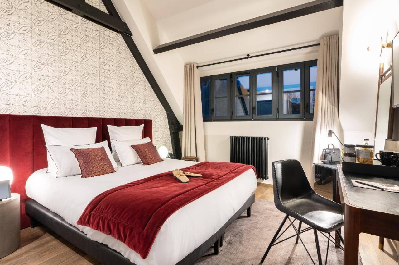 Cuty Room