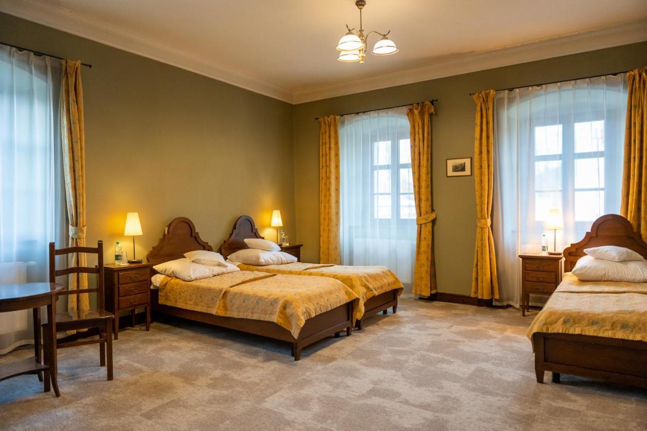 Standard-Dreibettzimmer in Oficyna