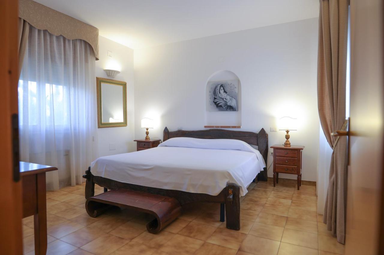 Superior Quadruple Room,1566940304:JPEG