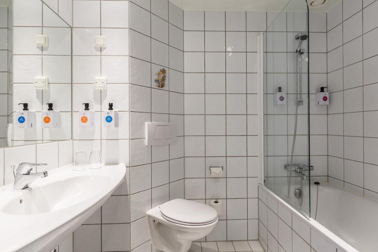 Deluxe Tweepersoonskamer met 2 Aparte Bedden en Uitzicht op Zee