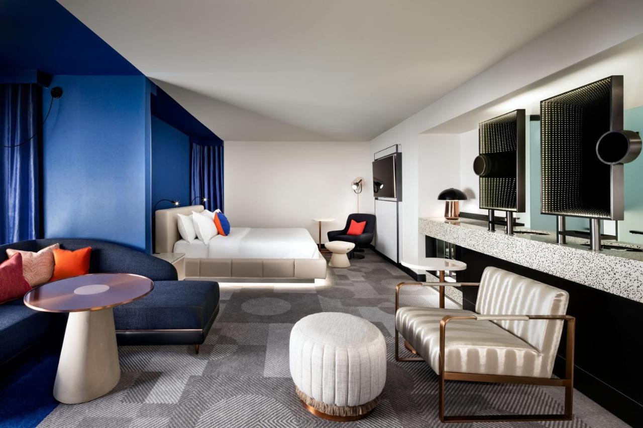 King Studio Suite with Courtyard View