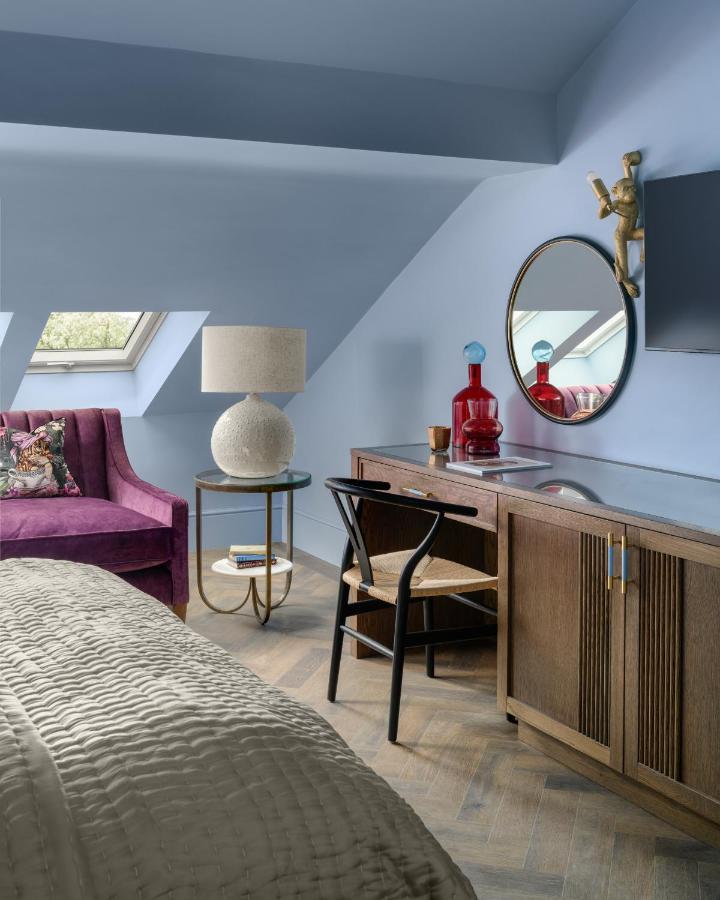 The Tempus King Room