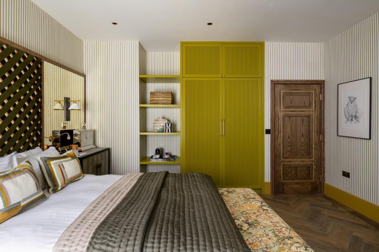 The Tempus King Room