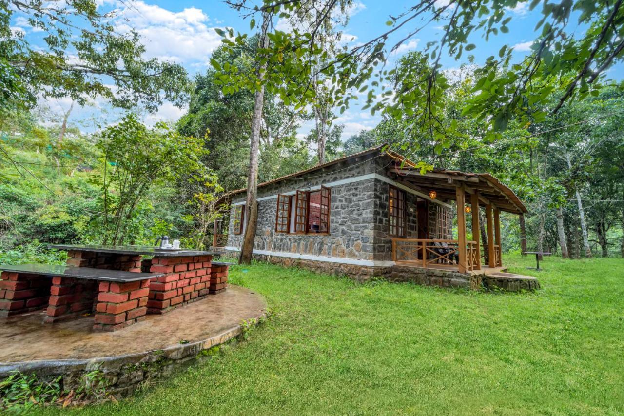 Luxury Stream View Cottage