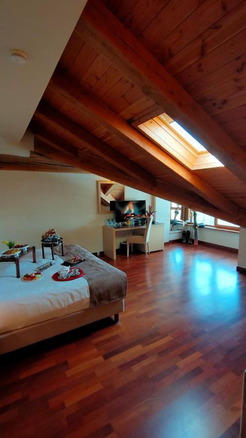 Superior Chalet,1365501920:JPEG