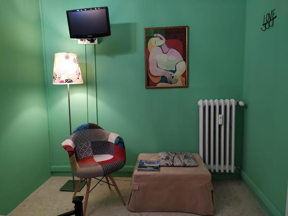 Large Double or Twin Room
