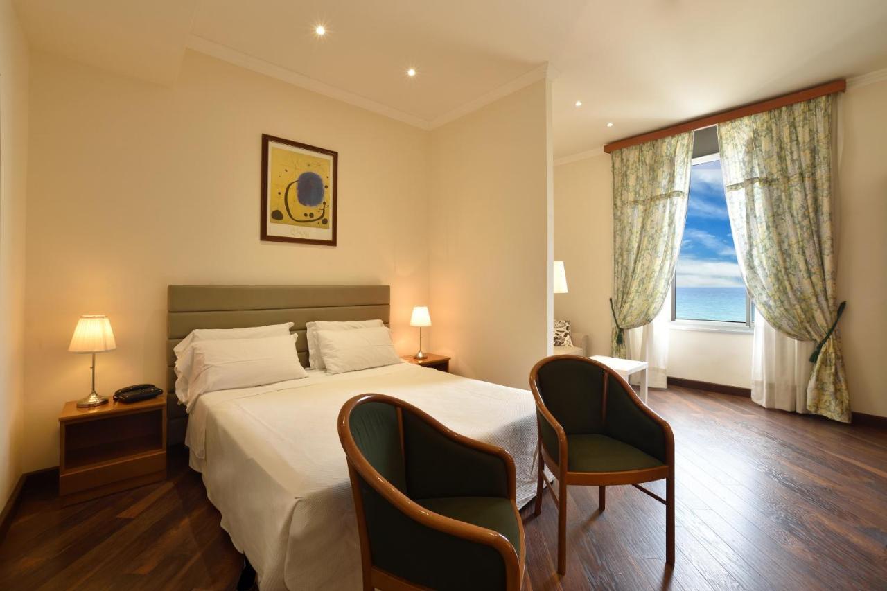 Double Room Sea View,1585463384:JPEG