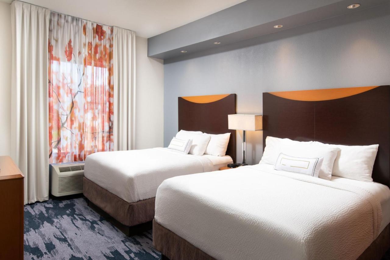 Queen Room Two Queen Beds
