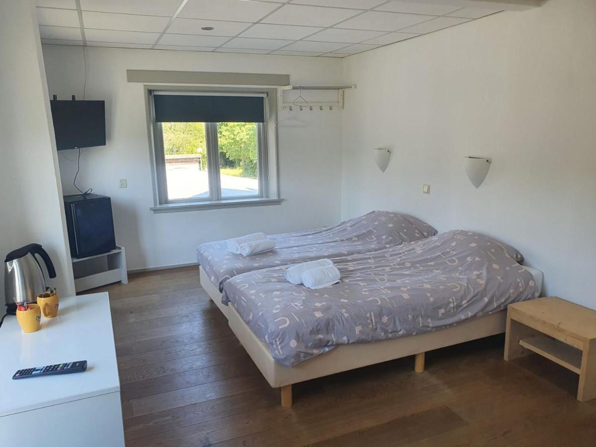Standard Double Room,1373772014:JPEG