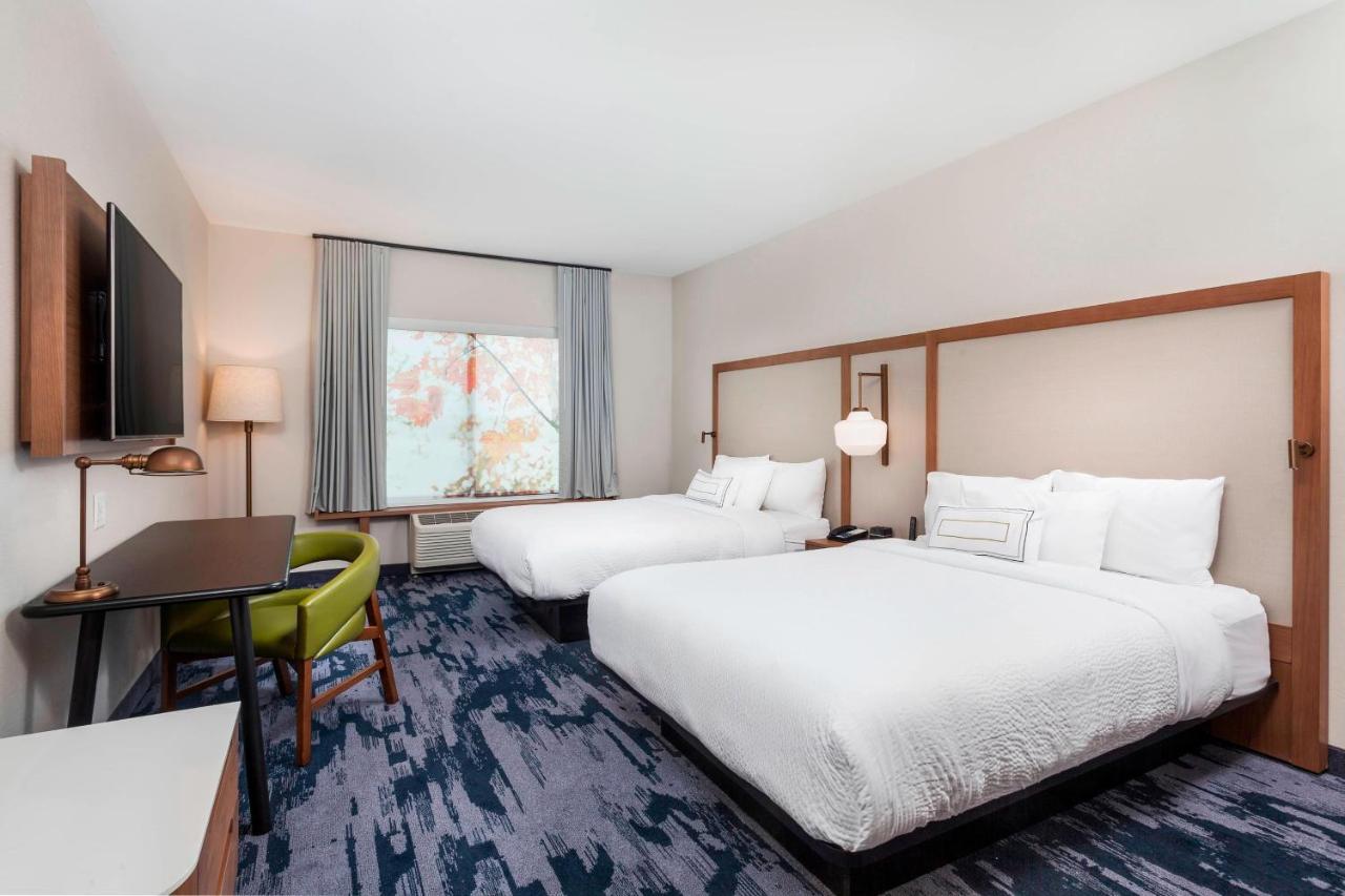 Double Queen Room,1380966881:JPEG