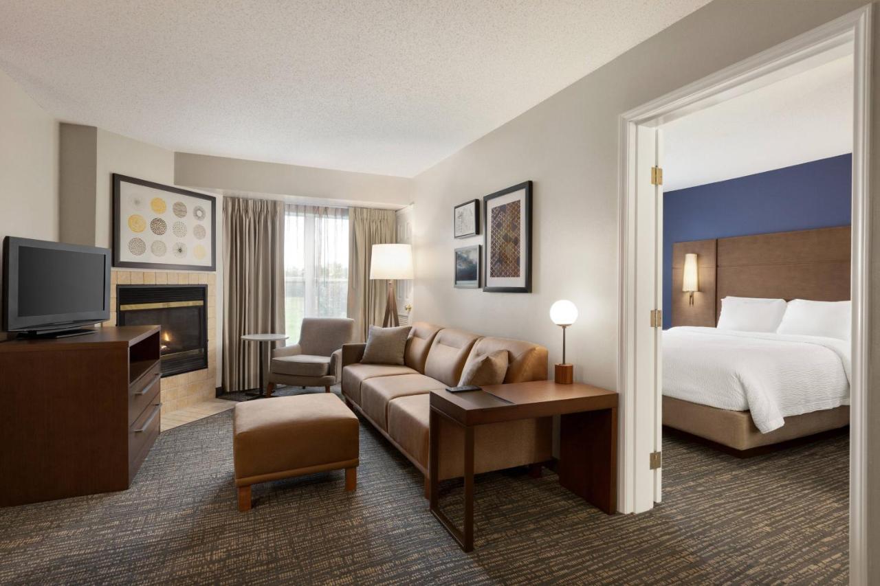 Two-Bedroom Suite