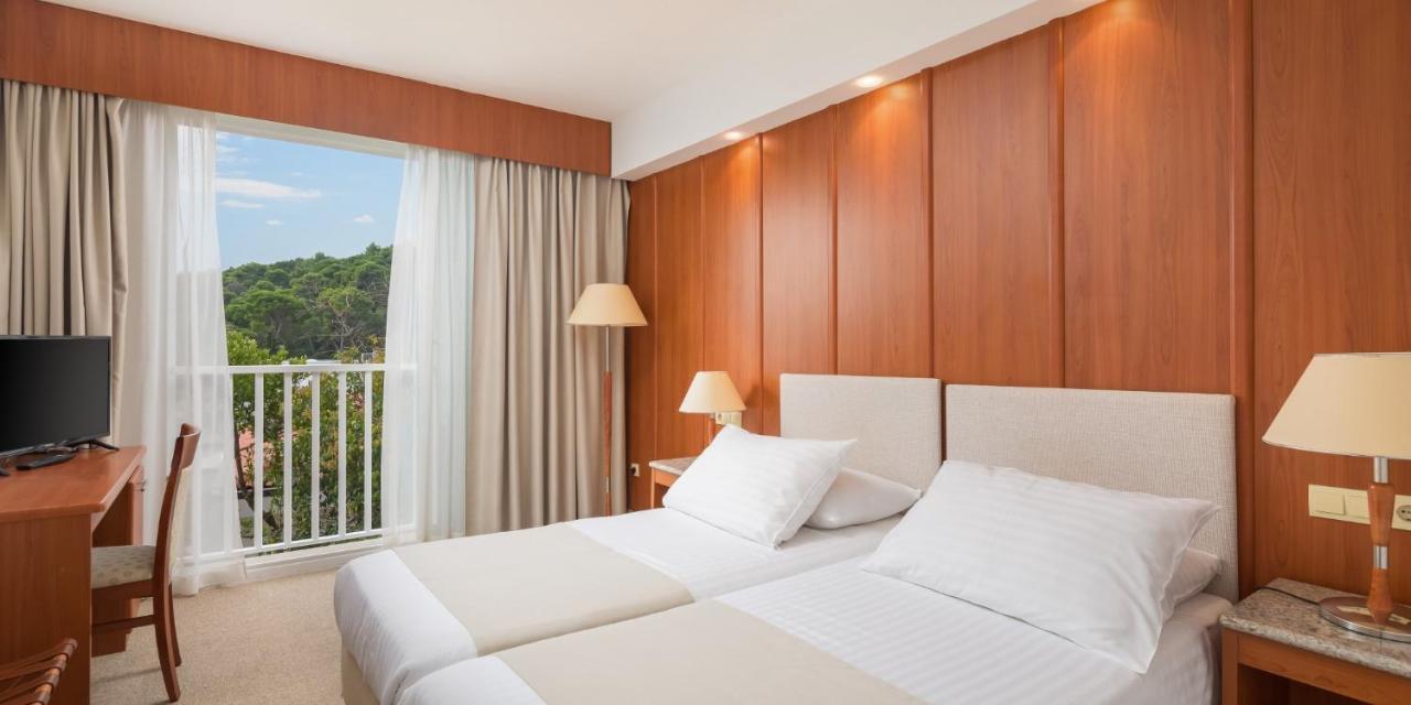 Room Selected at Check,1377256361:JPEG