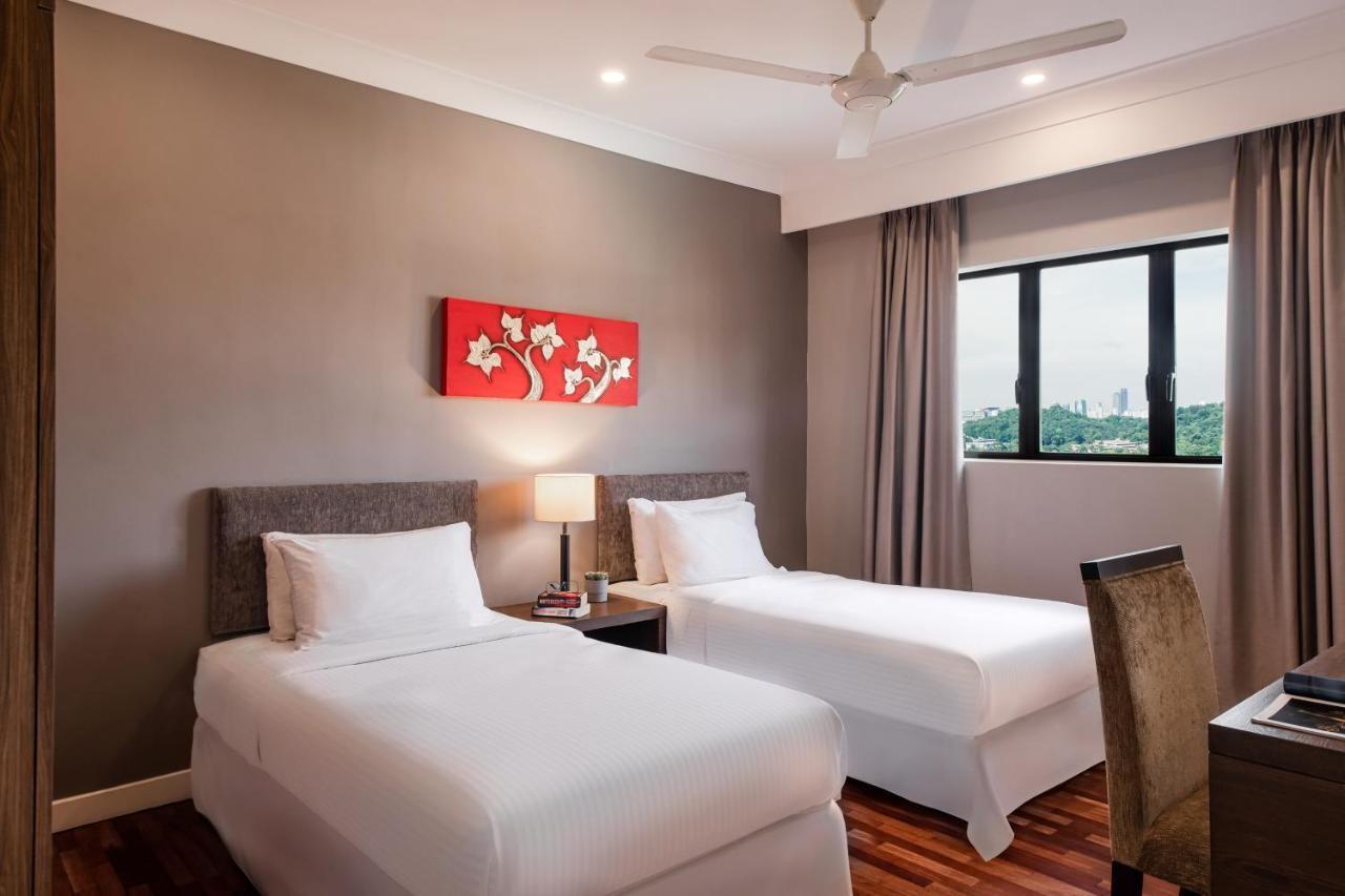 Two-Bedroom Premier, Balcony